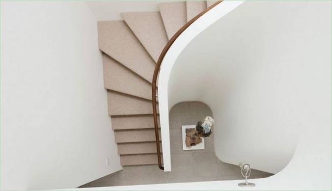 L'escalier de la maison de campagne Madrona aux États-Unis