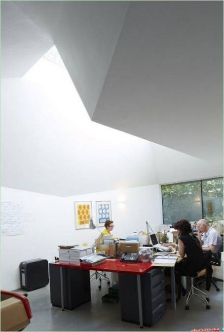Une annexe unique à la villa Lens House