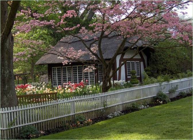 Aménagement de jardin dans le style rustique anglais