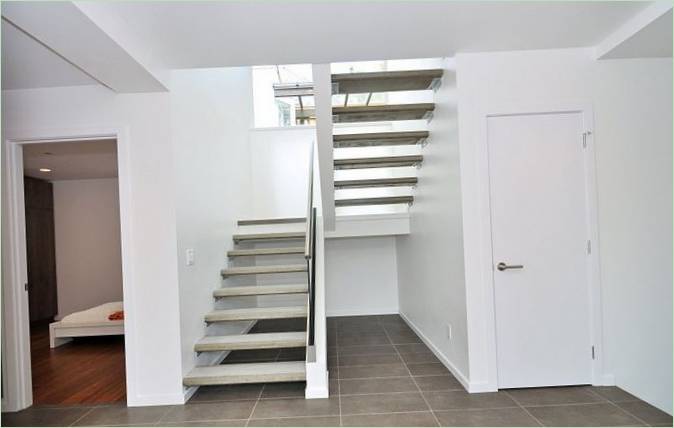 Escalier vers le premier étage