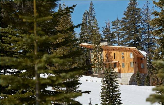 Intérieur d'un chalet de ski en Californie