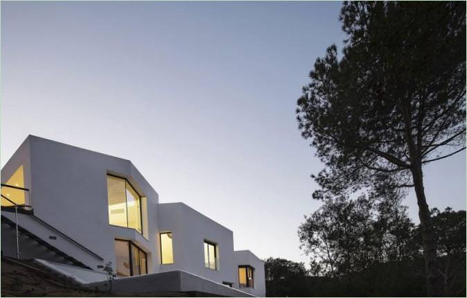 L'extérieur de la résidence JC de MIRAG Arquitectura i Gestió