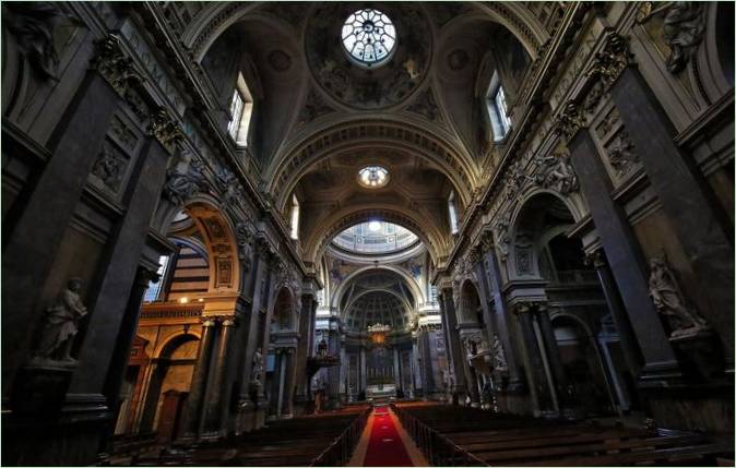 Belle église