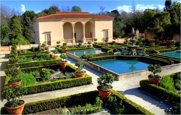 Aménagement paysager d'un jardin à l'italienne