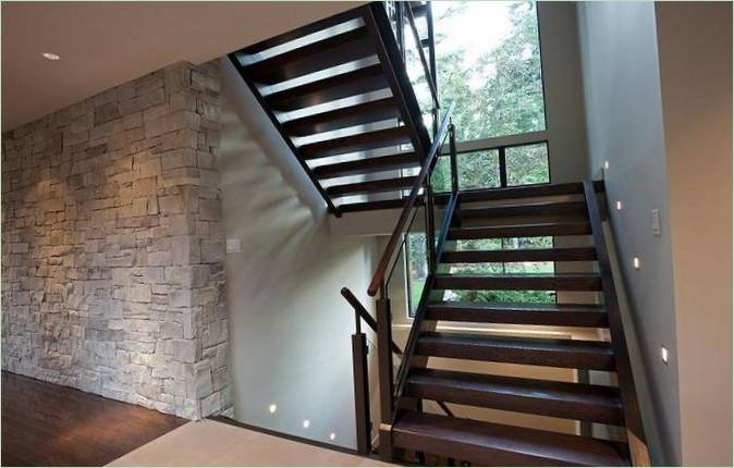 Escalier vers le premier étage