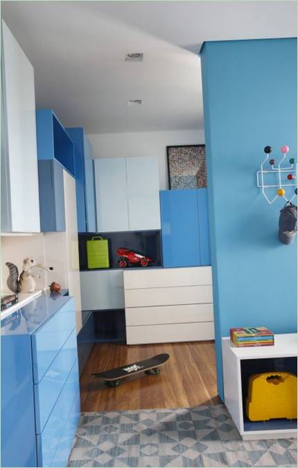 Décoration intérieure d'une chambre d'enfant en bleu