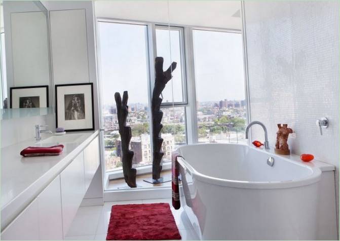 Aménagement d'une salle de bains en blanc