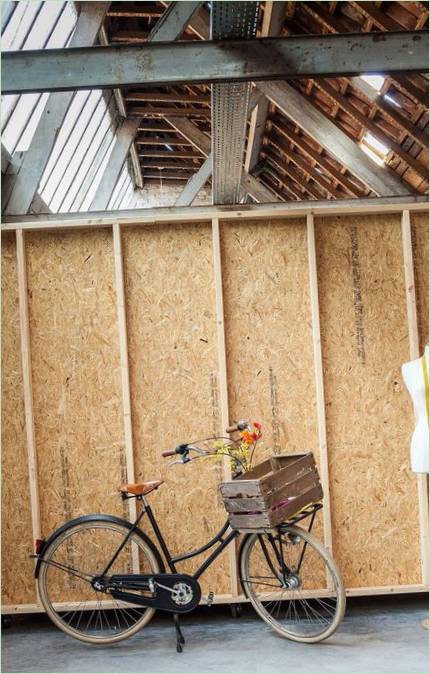Une bicyclette comme décoration intérieure