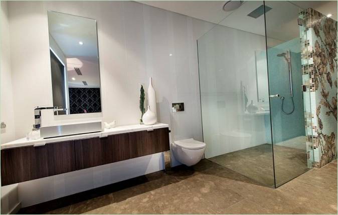 Salle de douche dans cette résidence familiale moderne en Australie