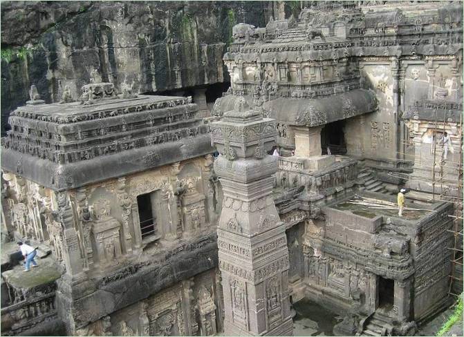 Ellora