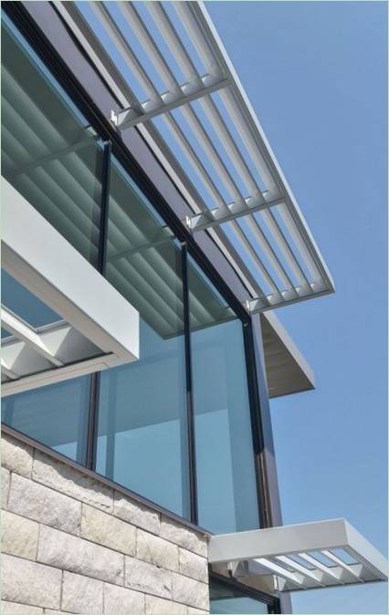 Conception de la maison de verre multi-niveaux Edgewater au Minnesota, USA