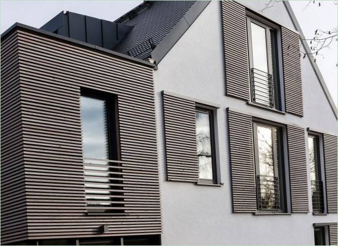 Volets modernes sur une maison en Allemagne